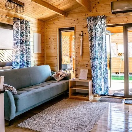 度假居 Homes With Terraces, Sauna Whirlpool Lopienica