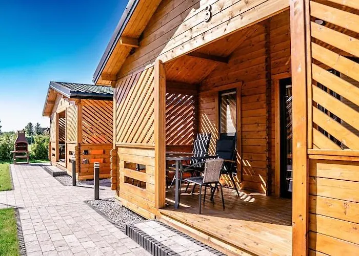 Homes With Terraces, Sauna Whirlpool 別荘 Lopienica